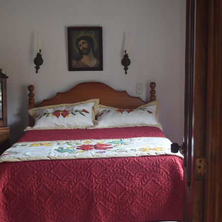 Hostal Famihotel Fundadores Jardin Ngoại thất bức ảnh