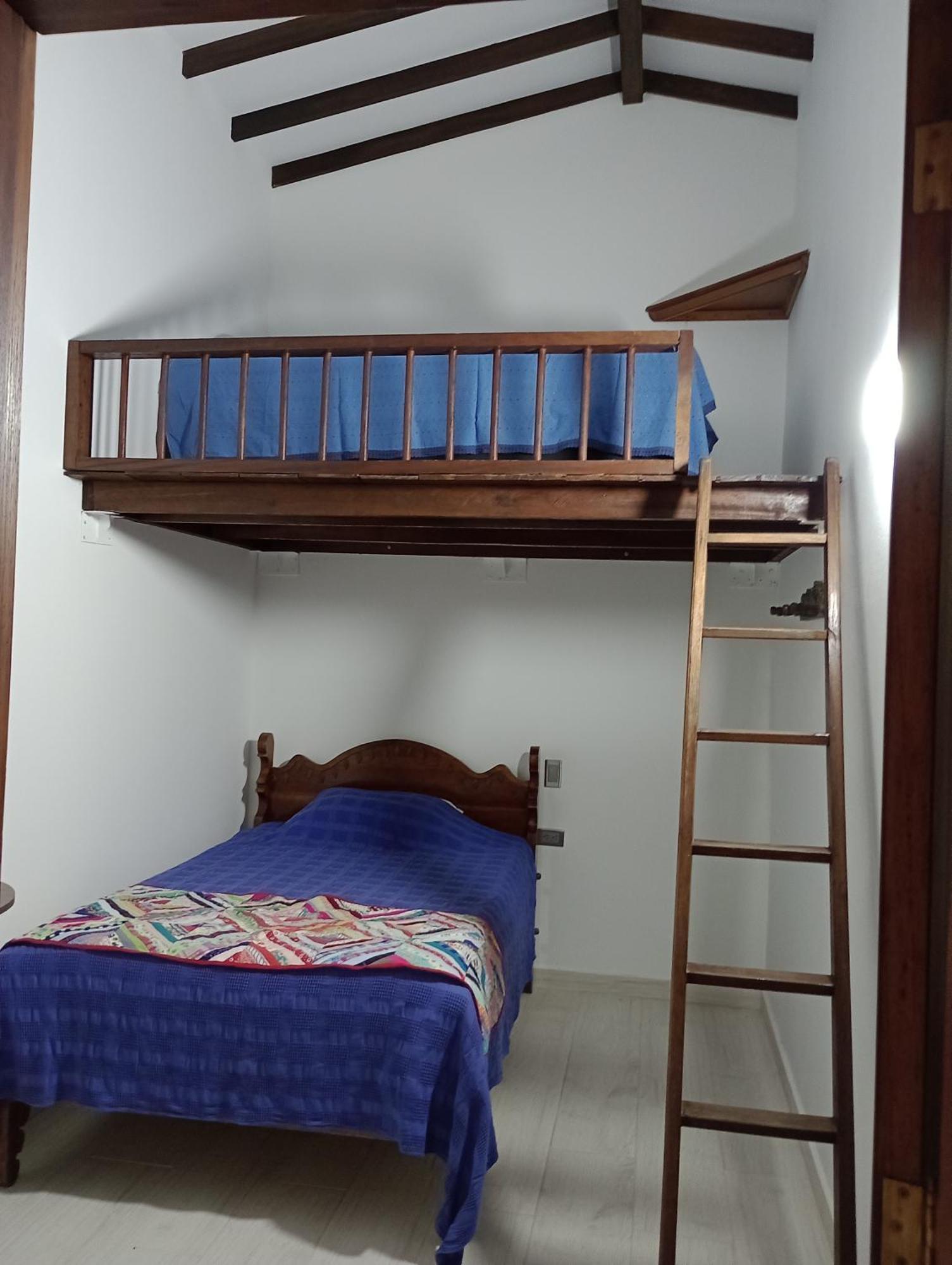 Hostal Famihotel Fundadores Jardin Ngoại thất bức ảnh